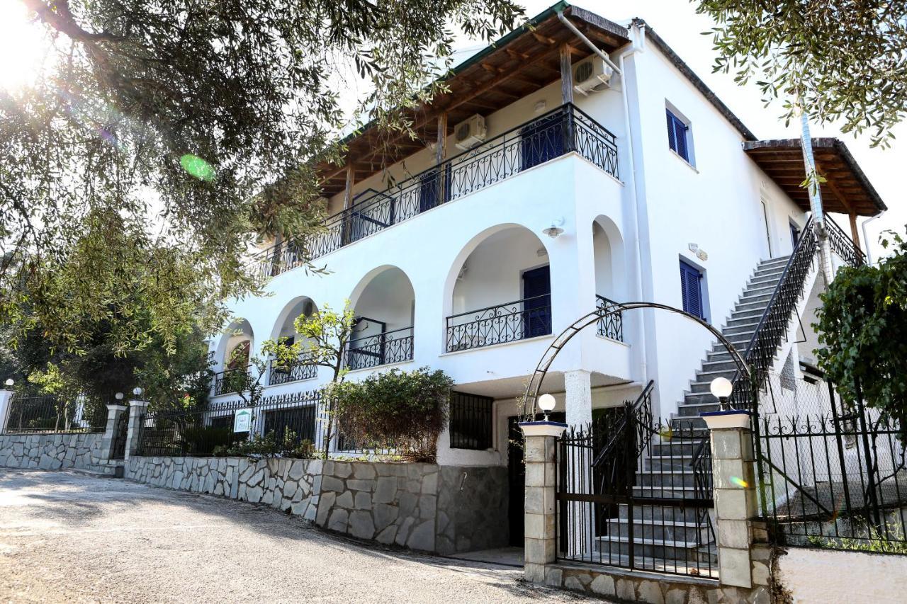 Athina Apartments Káto Korakiána Kültér fotó