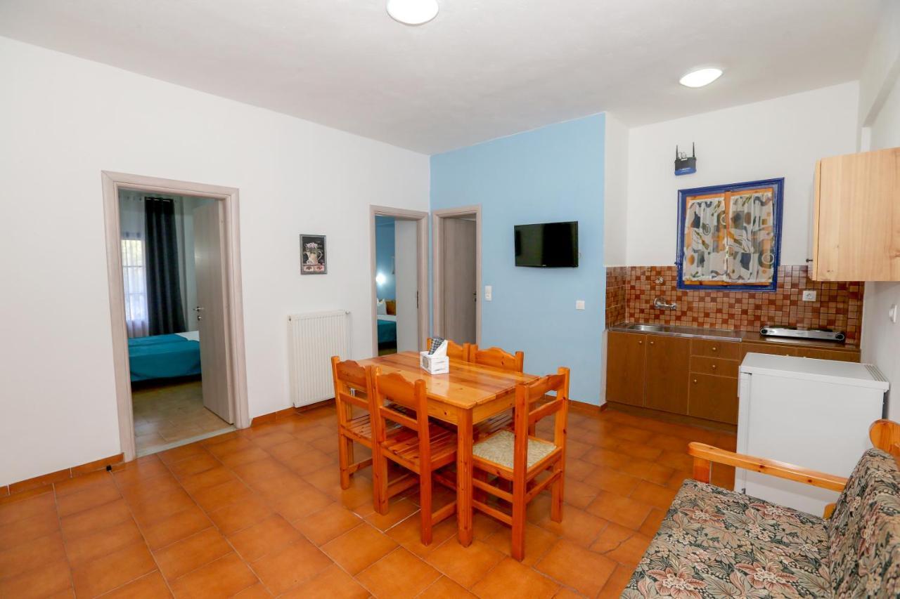 Athina Apartments Káto Korakiána Kültér fotó