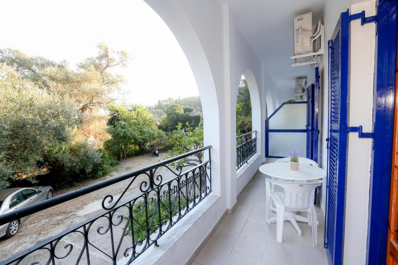 Athina Apartments Káto Korakiána Kültér fotó