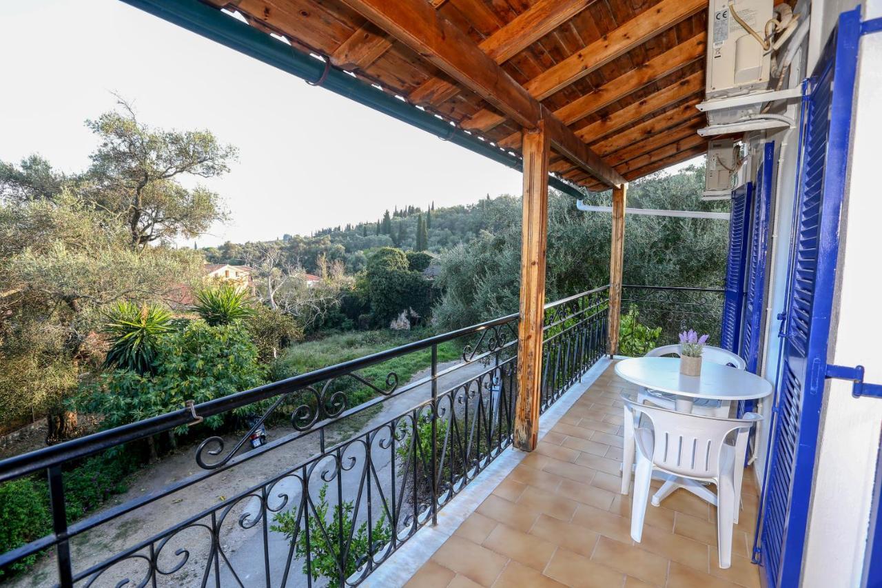 Athina Apartments Káto Korakiána Kültér fotó