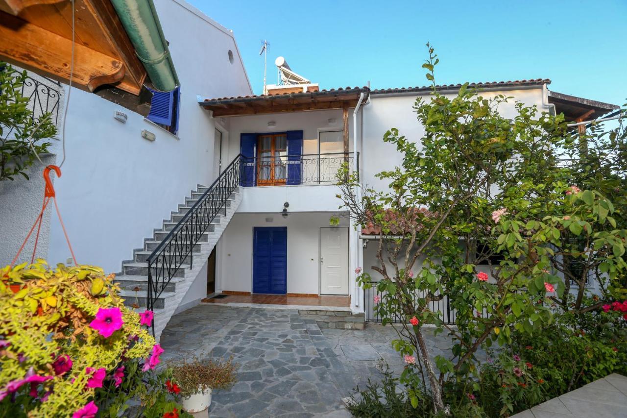Athina Apartments Káto Korakiána Kültér fotó